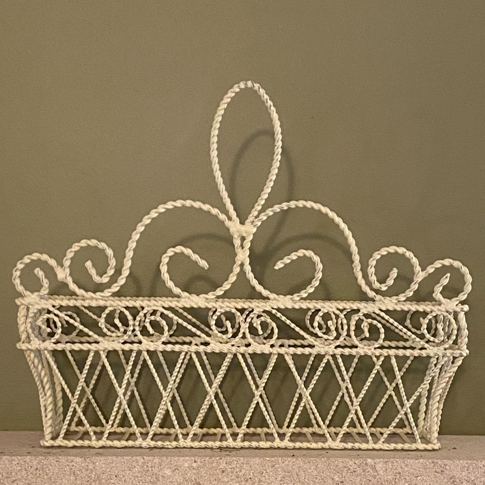 Twisted Wire Basket